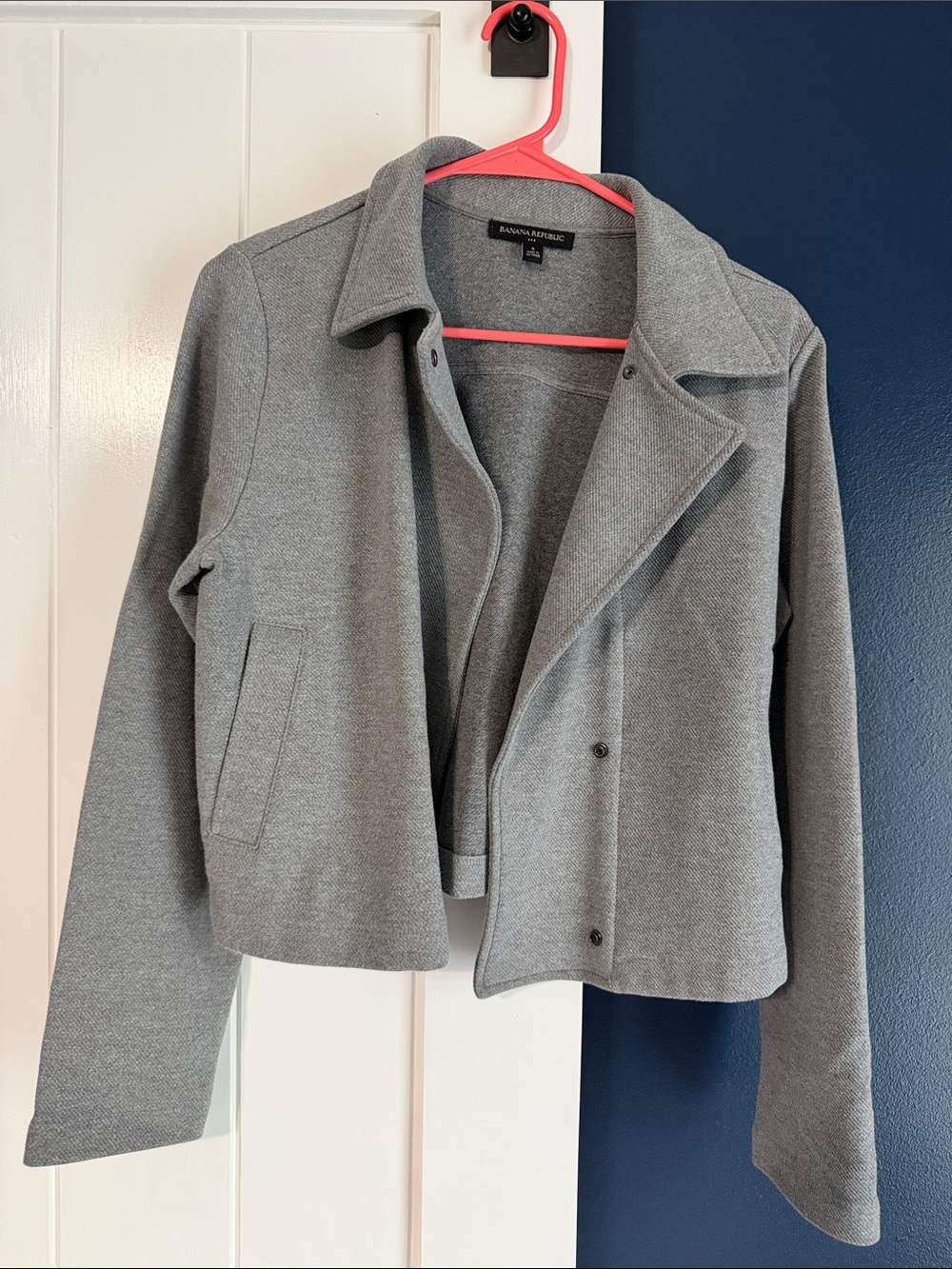 Banana Republic Light Gray Knit Cropped Blazer